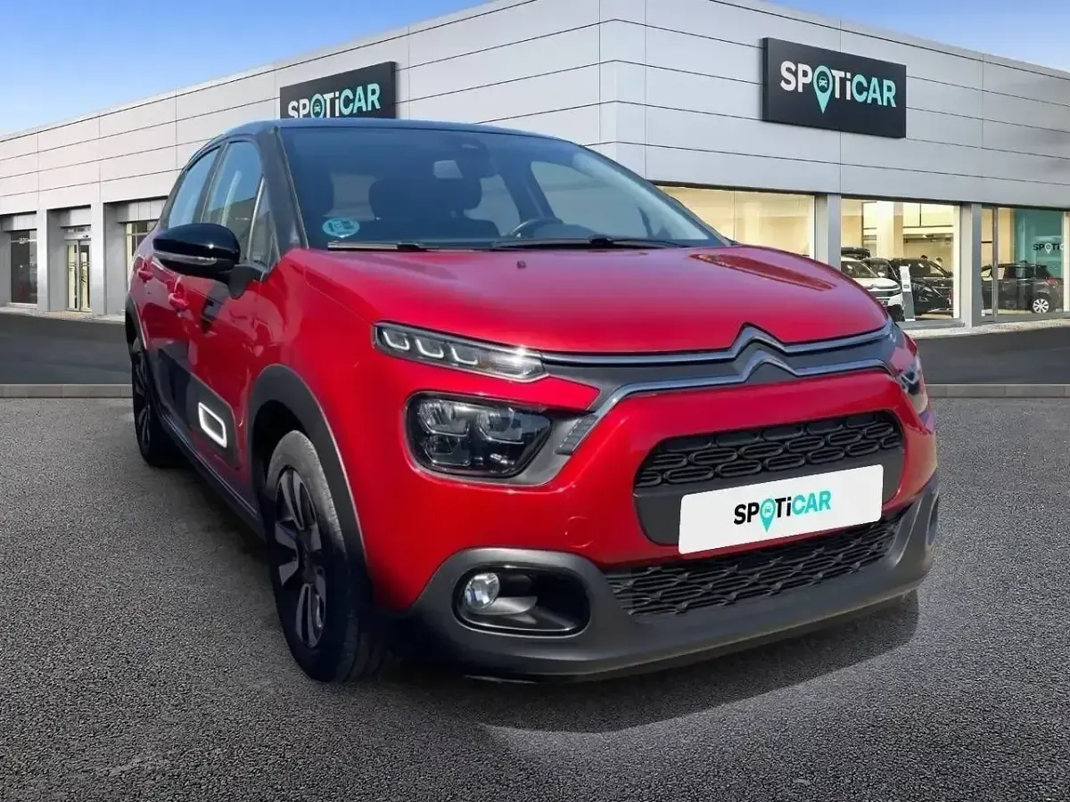 Usado Citroën C3 PureTech 110 CV (80 kW) 2024 Rojo Berlina