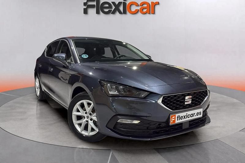 Azul Usado 2022 Seat Leon Reference Familiar | 14.990 € (Buen precio) - Imagen 1/4