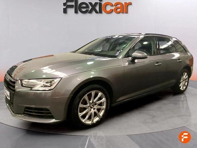 Usado Audi A4 150 CV (110 kW) 2018 Gris / plata Familiar