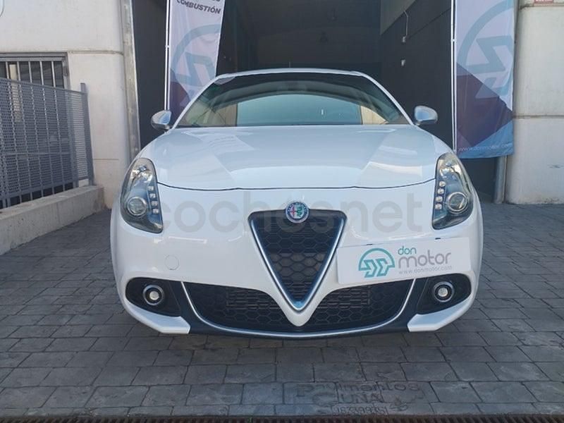 Usado Alfa Romeo Giulietta 120 CV (88 kW) 2019 Blanco Utilitario