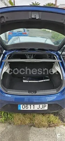Usado Seat Leon Style 125 CV (91 kW) 2016 Azul Berlina