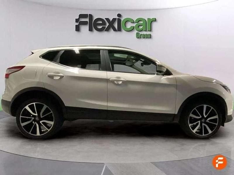 Usado Nissan Qashqai 163 CV (119 kW) 2016 Blanco SUV