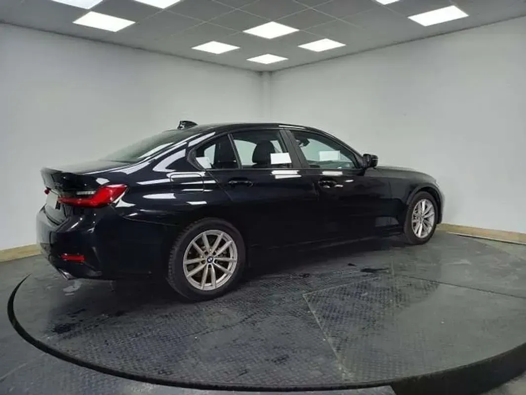 Usado BMW 330e 292 CV (214 kW) 2021 Negro Berlina