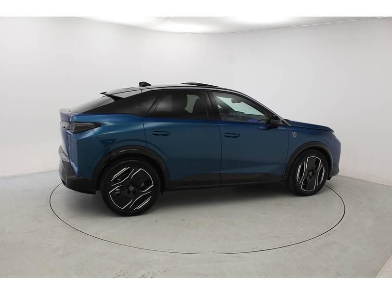 Usado Peugeot e-3008 GT 157 kW (214 CV) 2024 Azul SUV