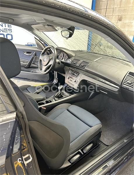 Occasion BMW 118 Sport Line 143 PK (105 kW) 2007 Blauw Hatchback