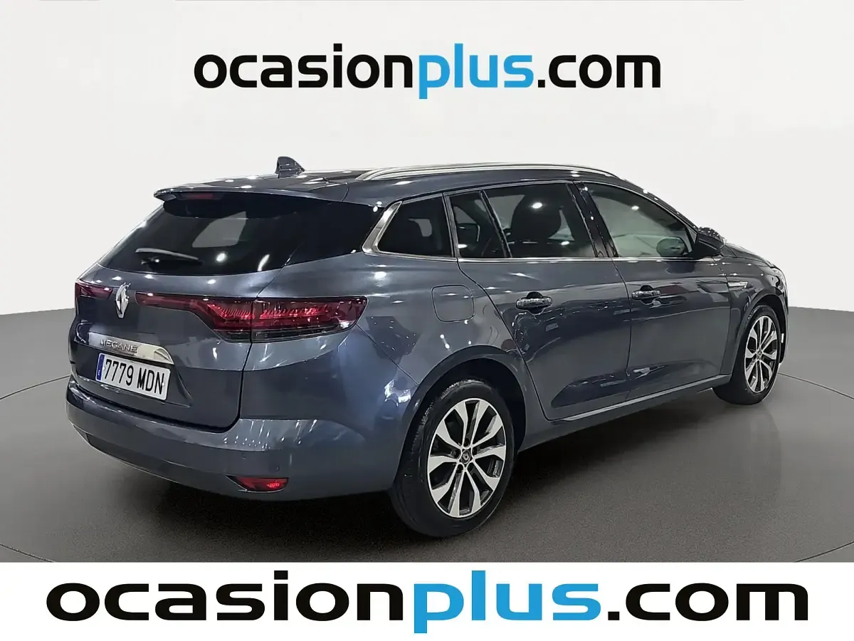 Usado Renault Mégane II Techno 140 CV (102 kW) 2023 Gris Berlina