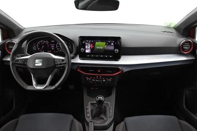 Usado Seat Ibiza FR 110 CV (80 kW) 2023 Utilitario