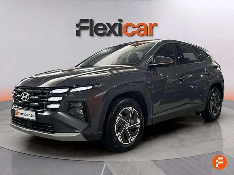 Usado Hyundai Tucson 160 CV (117 kW) 2025 Gris SUV