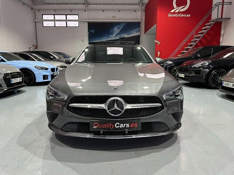 Usado Mercedes CLA180 136 CV (100 kW) 2019 Gris / plata Berlina