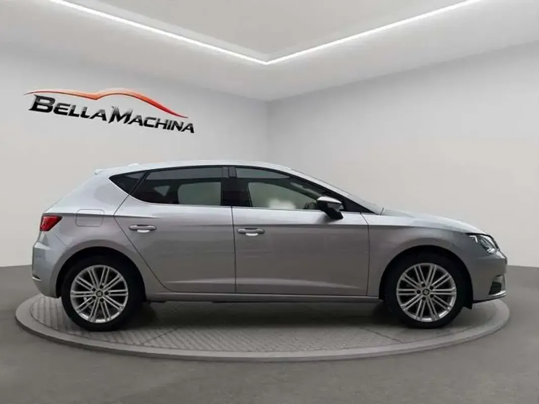 Usado Seat Leon XCELLENCE 150 CV (110 kW) 2020 Gris Utilitario