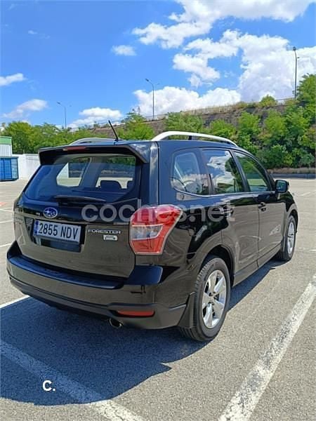 Negro Usado 2013 Subaru Forester SUV | 9000 € - Imagen 1/4