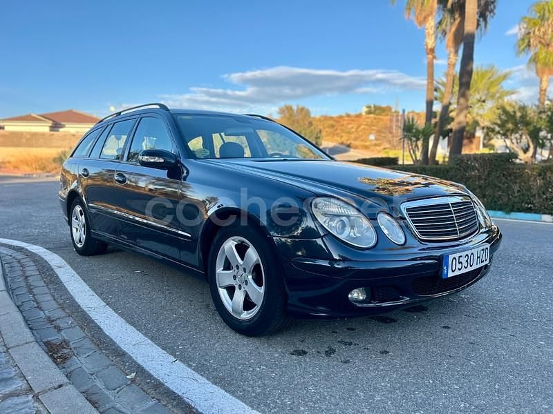Verde Usado 2005 Mercedes E220 Elegance Familiar | 7250 € (Precio justo) - Imagen 1/4
