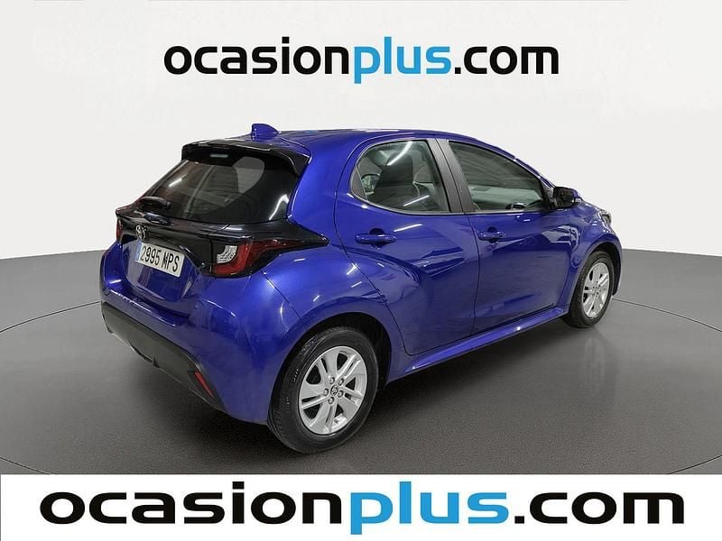 Begagnad Toyota Yaris Edition 125 HK (91 kW) 2024 Blå Halvkombi