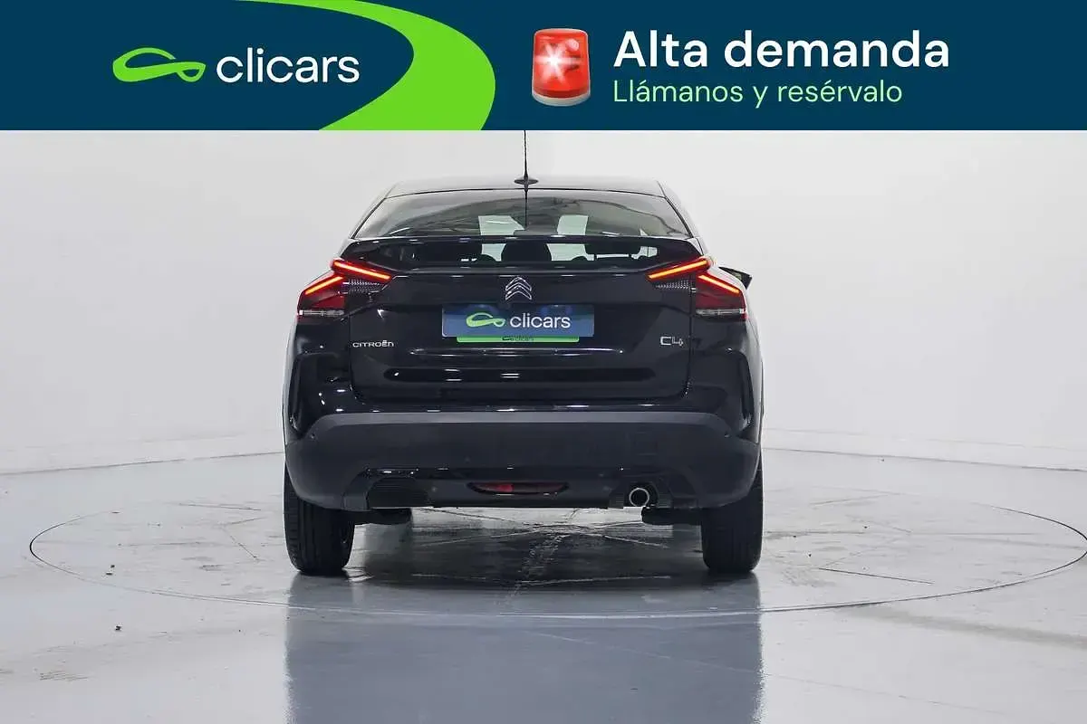 Usado Citroën C4 Feel 131 CV (96 kW) 2022 Negro Utilitario