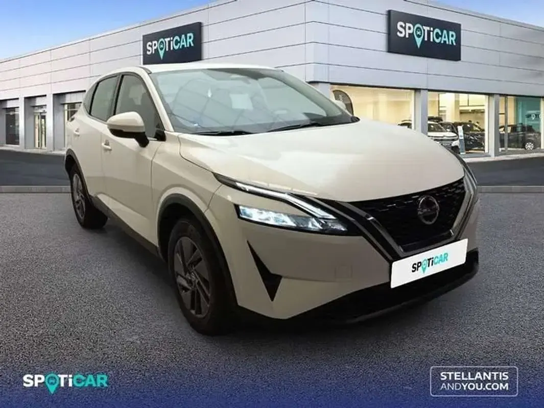 Usado Nissan Qashqai N-Connecta 140 CV (102 kW) 2021 Blanco SUV