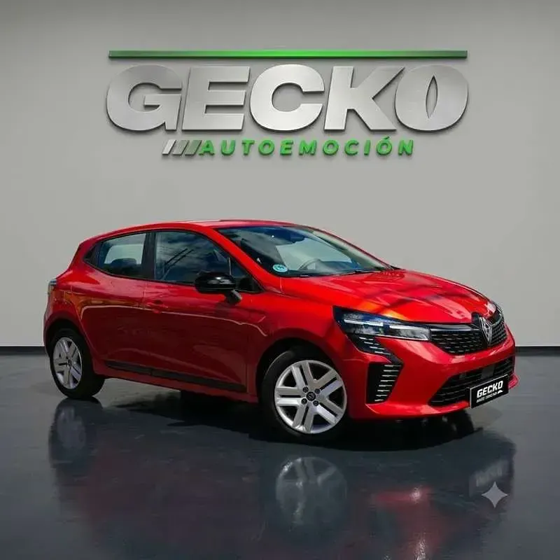 Usado Renault Clio Evolution 91 CV (66 kW) 2024 Rojo Utilitario