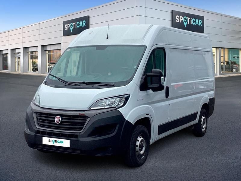 Blanco sólido Usado 2020 Fiat Ducato Van | 26.900 € - Imagen 1/4