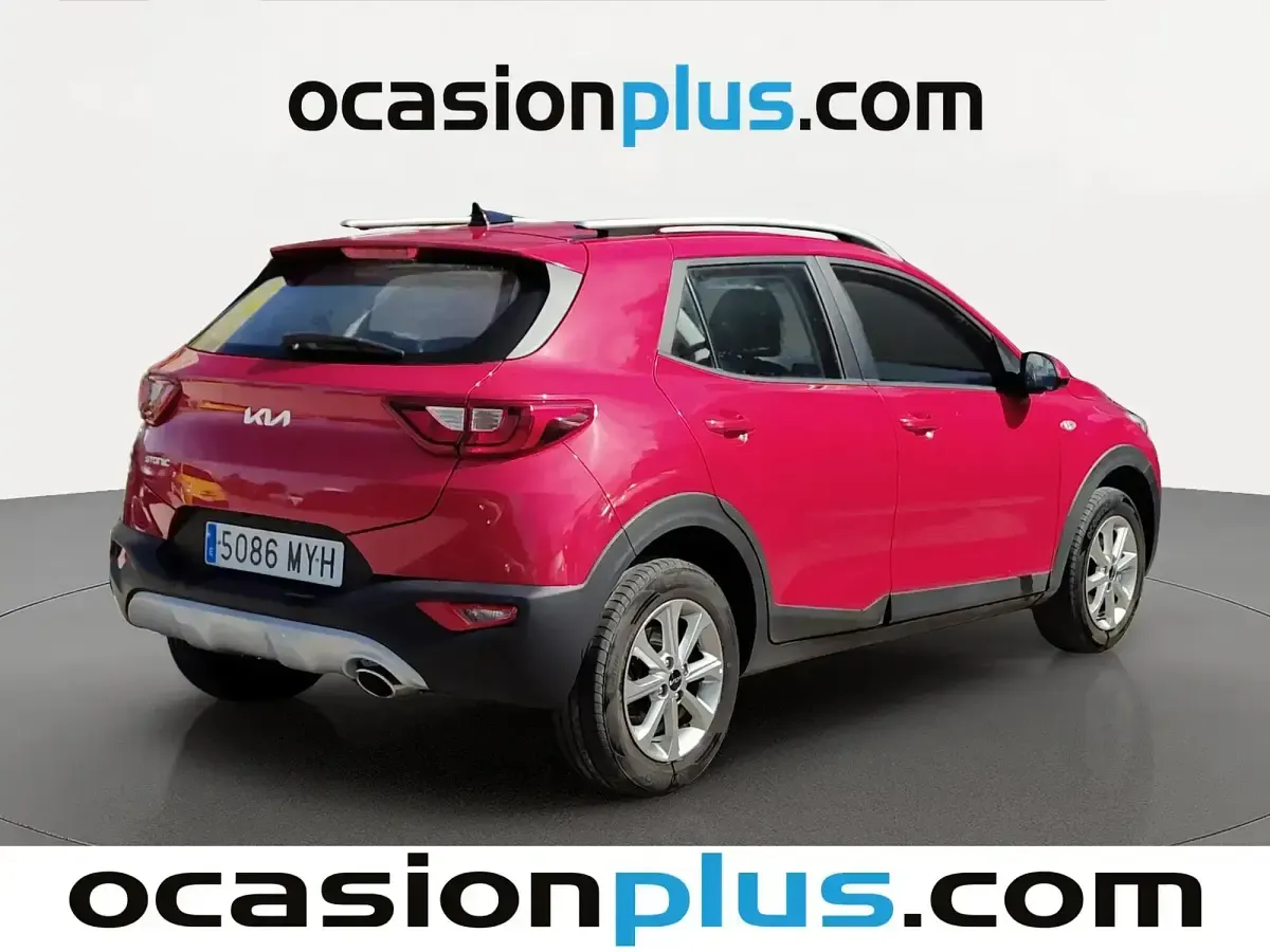 Usado Kia Stonic 79 CV (58 kW) 2025 Rojo SUV