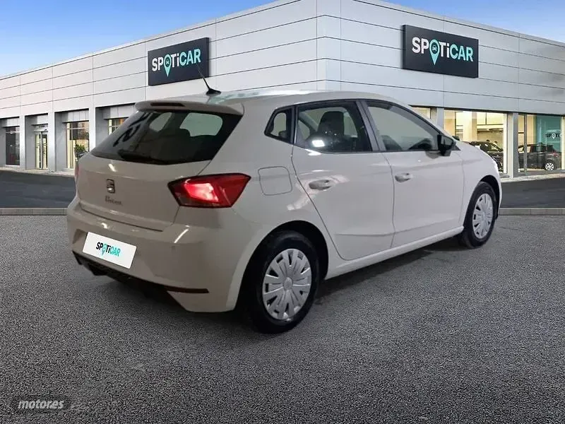 Usado Seat Ibiza Reference 80 CV (58 kW) 2023 Blanco Utilitario