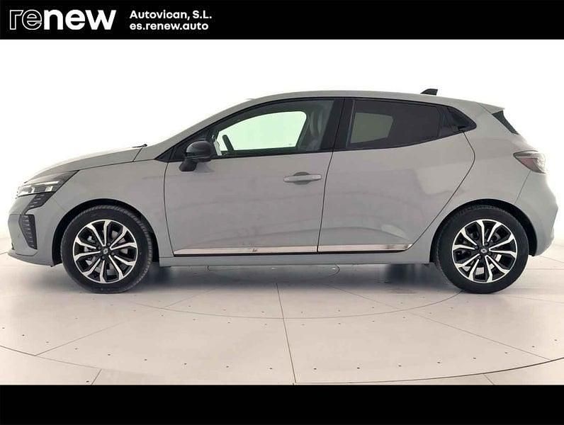 Usado Renault Clio V Techno 143 CV (105 kW) 2025 Gris / plata Berlina