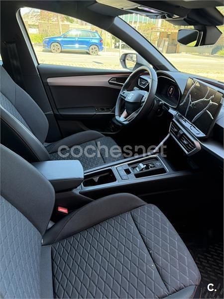 Usado Seat Leon FR 116 CV (85 kW) 2025 Blanco Berlina