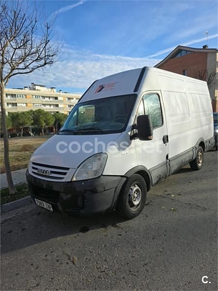Usado Iveco Daily 96 CV (70 kW) 2008 Blanco Recogida