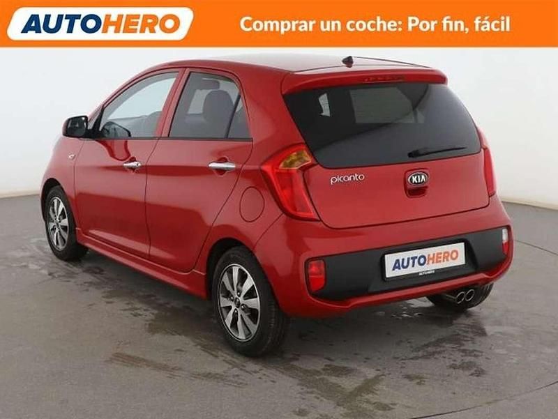 Usado Kia Picanto Urban 69 CV (50 kW) 2014 Rojo Utilitario