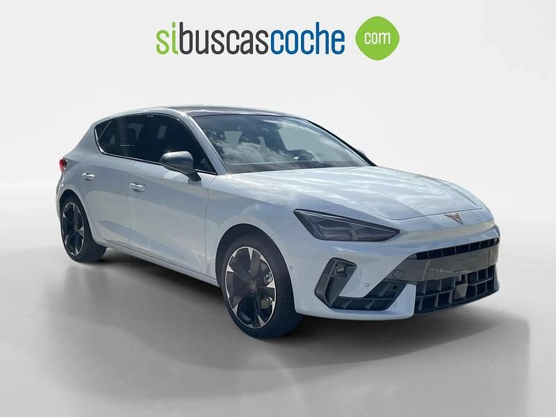 Blanco Nuevo 2025 Cupra Leon | 32.990 € (Precio justo) - Imagen 1/4