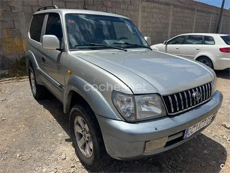 Usado Toyota Land Cruiser 125 CV (91 kW) 1999 Gris / plata SUV