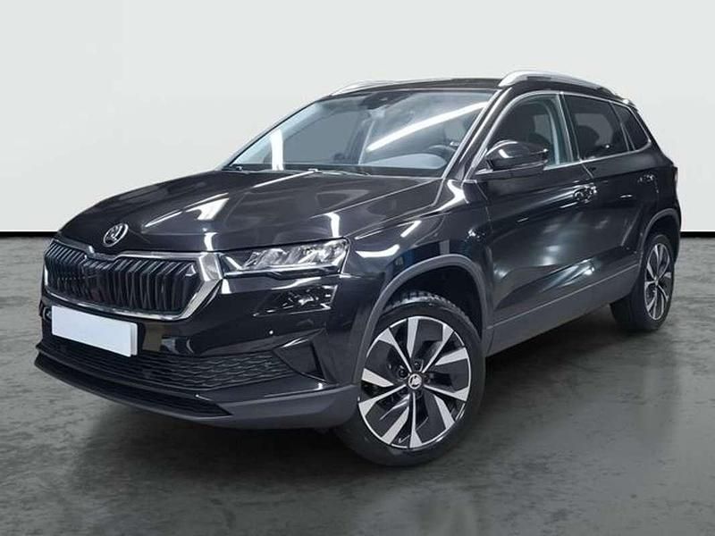 Negro Usado 2024 Skoda Karoq Ambition SUV | 21.790 € (Buen precio) - Imagen 1/4