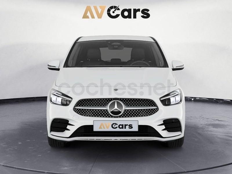 Usado Mercedes B200 150 CV (110 kW) 2025 Blanco Monovolumen