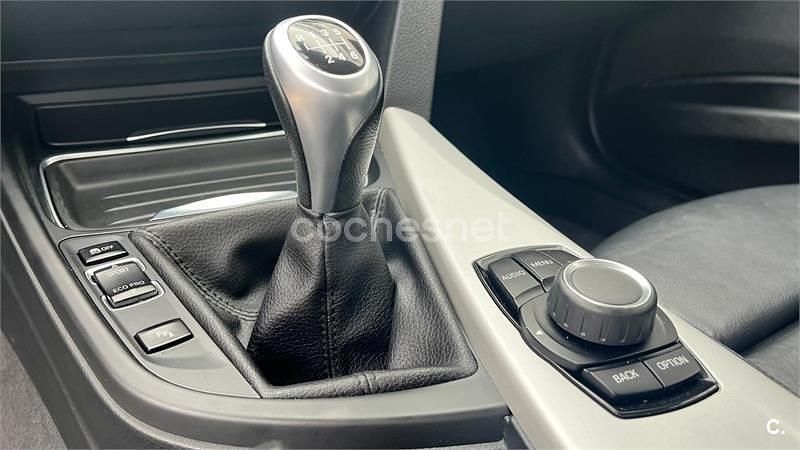 Usado BMW 335 Sport Line 306 CV (225 kW) 2012 Gris / plata Berlina