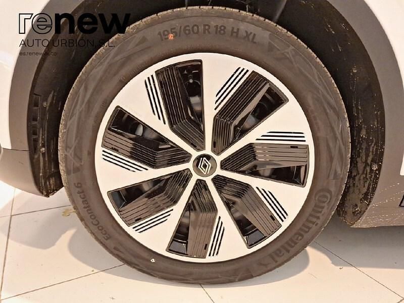 Usado Renault Mégane Evolution 96 kW (131 CV) 2023 Blanc glacier Berlina