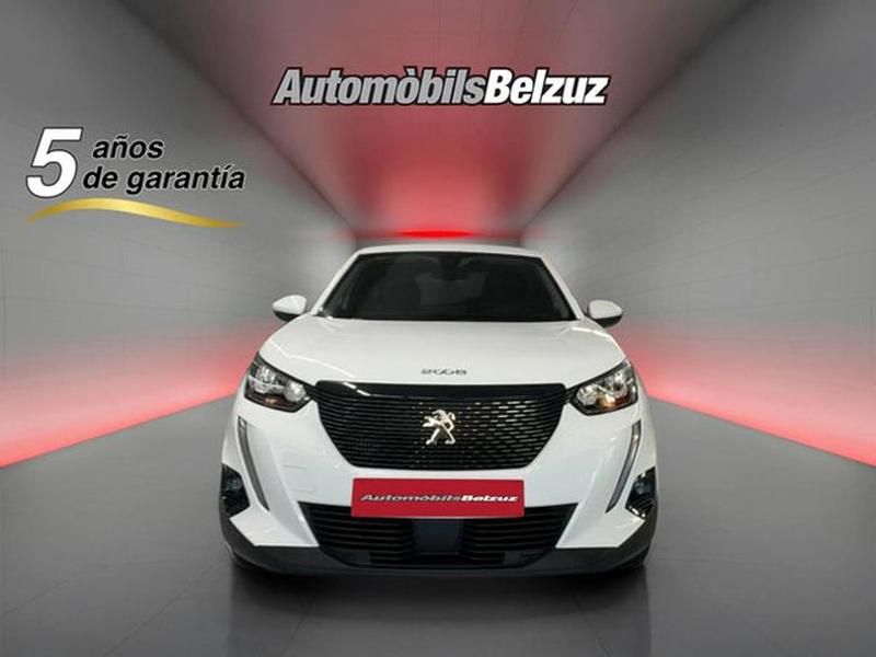 Usado Peugeot 2008 Active 110 CV (80 kW) 2021 Blanco SUV