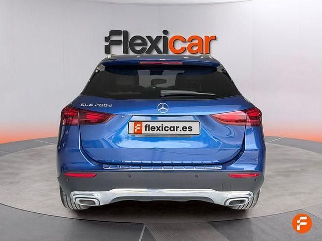 Usado Mercedes GLA200 150 CV (110 kW) 2024 Azul SUV
