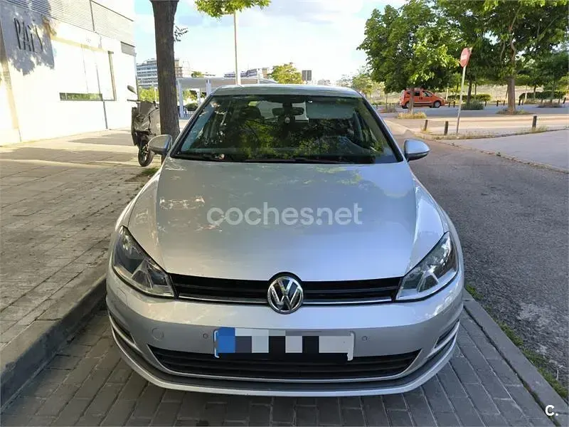 Usado VW Golf VII Edition 110 CV (80 kW) 2017 Gris / plata Berlina