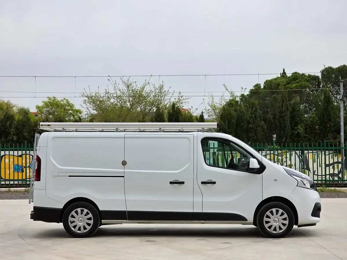 Usado Nissan NV300 Comfort 120 CV (88 kW) 2021 Blanco Van