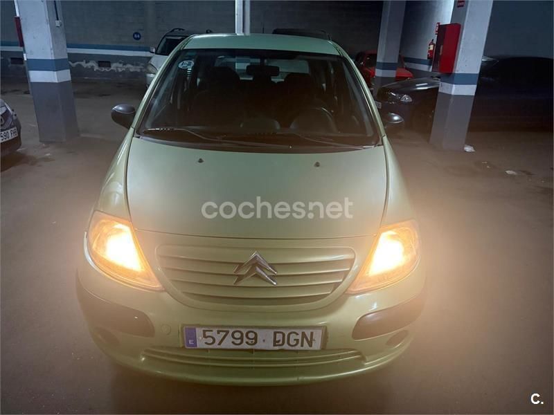 Verde Usado 2005 Citroën C3 Exclusive Utilitario | 2300 € (Super precio) - Imagen 1/1