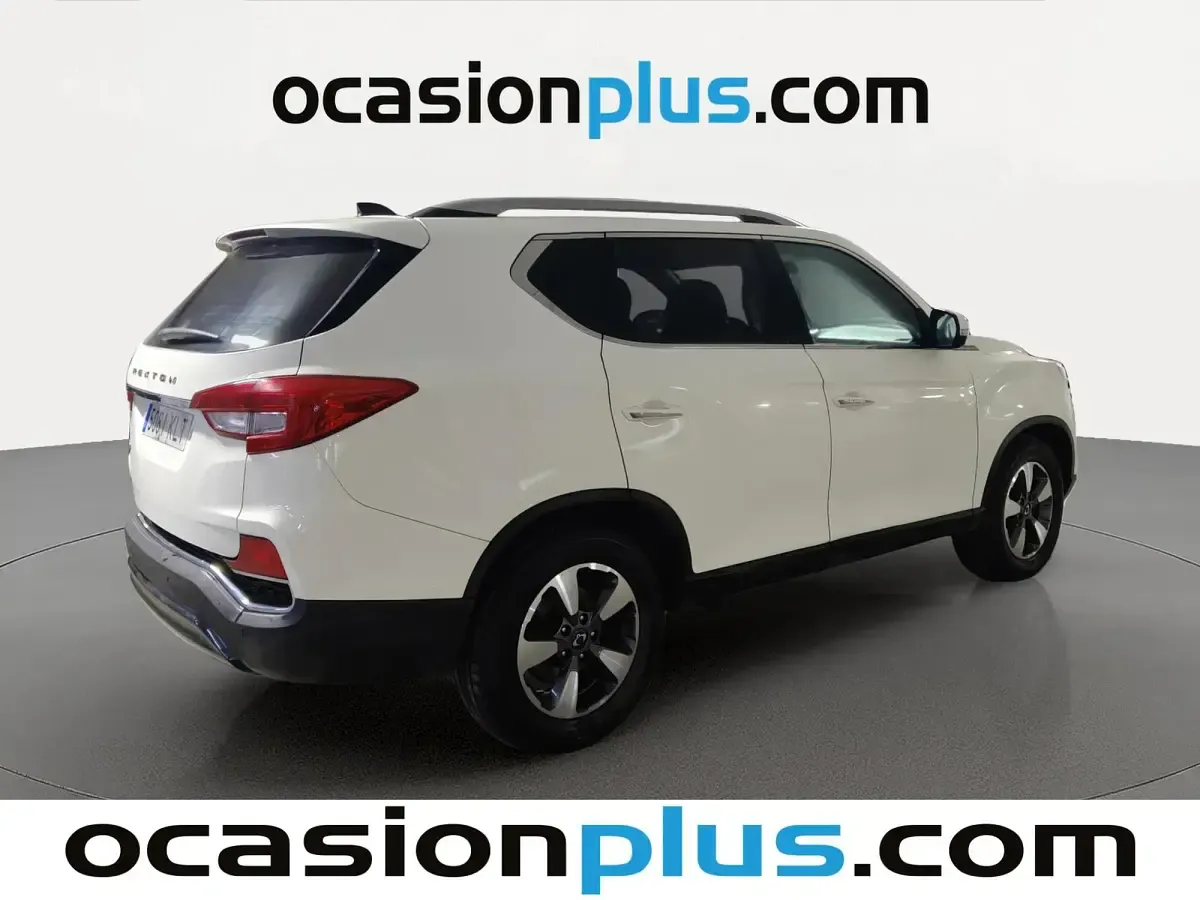 Usado SsangYong Rexton Limited 181 CV (133 kW) 2018 Blanco SUV