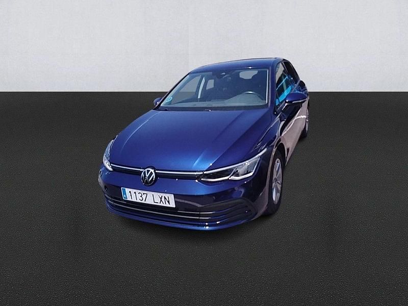 Negro Usado 2022 VW Golf VIII Life Berlina | 22.000 € (Precio justo) - Imagen 1/4