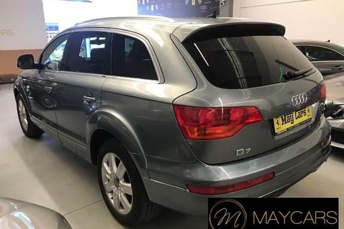 Usado Audi Q7 240 CV (176 kW) 2007 Gris / plata SUV