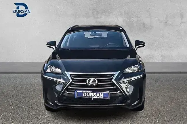 Usado Lexus NX300h Business Edition 197 CV (144 kW) 2017 Negro SUV