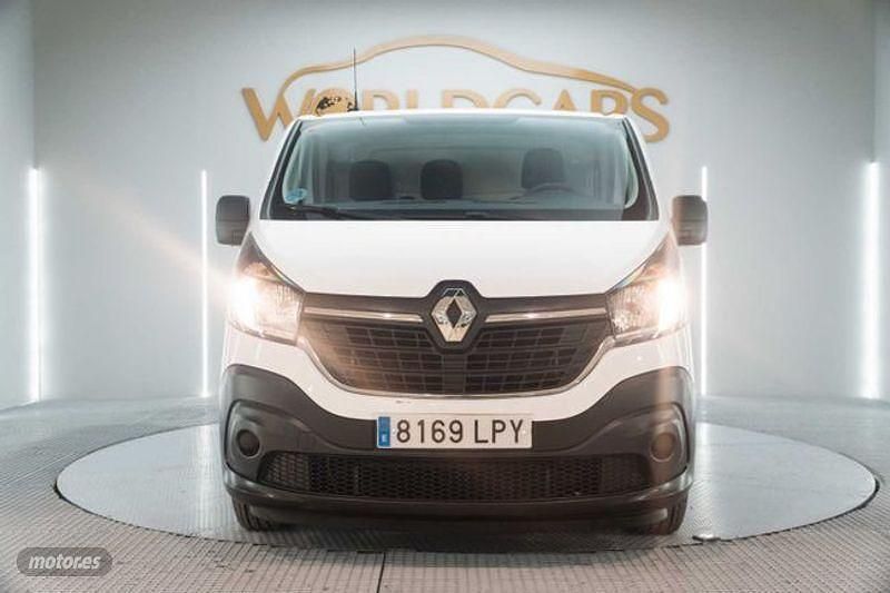 Usado Renault Trafic 120 CV (88 kW) 2021 Blanco Monovolumen