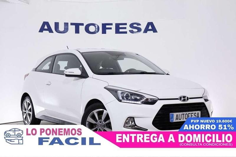 Usado Hyundai Coupé 101 CV (74 kW) 2017 Blanco Coupe