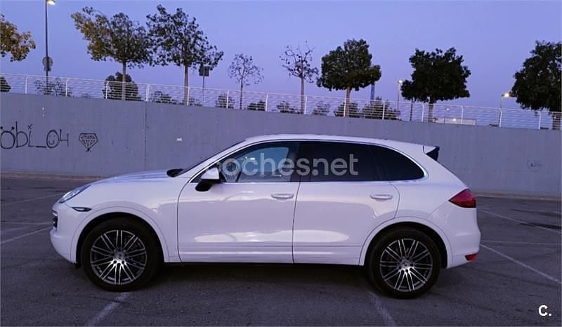 Usado Porsche Cayenne 240 CV (176 kW) 2012 Blanco SUV