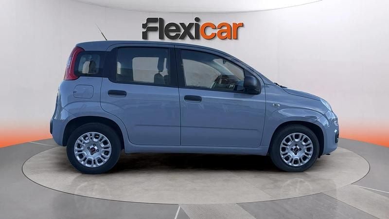 Usado Fiat Panda 71 CV (52 kW) 2022 Gris Utilitario