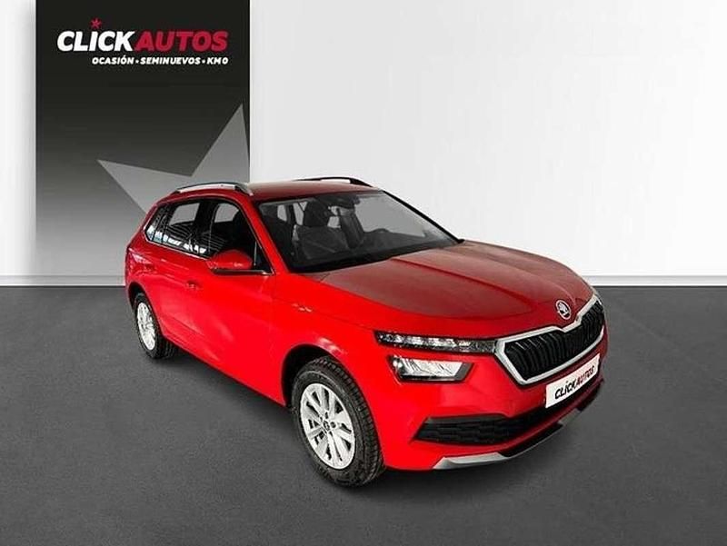 Usado Skoda Kamiq Ambition 95 CV (69 kW) 2024 Rojo SUV