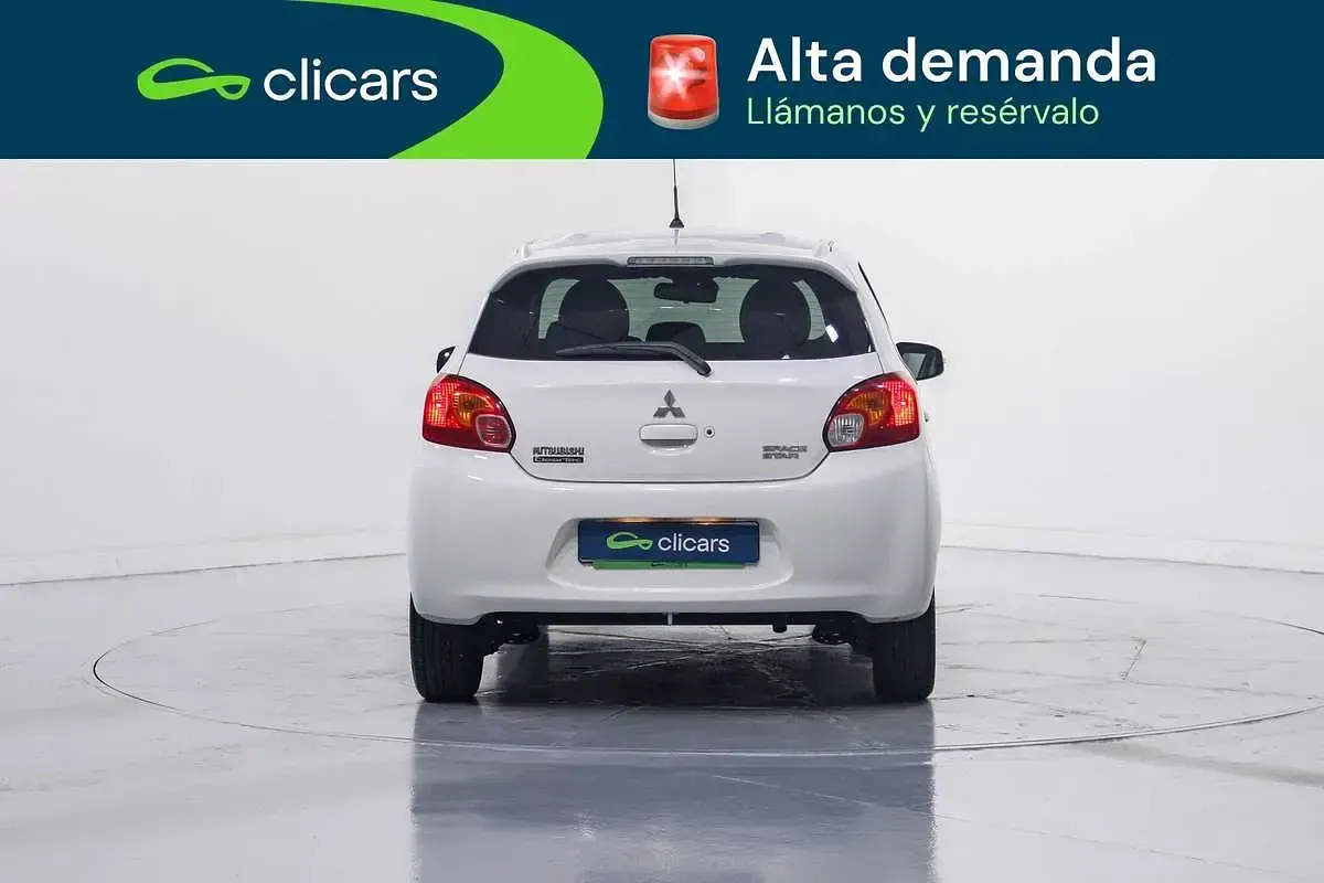 Usado Mitsubishi Space Star Motion 80 CV (58 kW) 2014 Blanco Monovolumen
