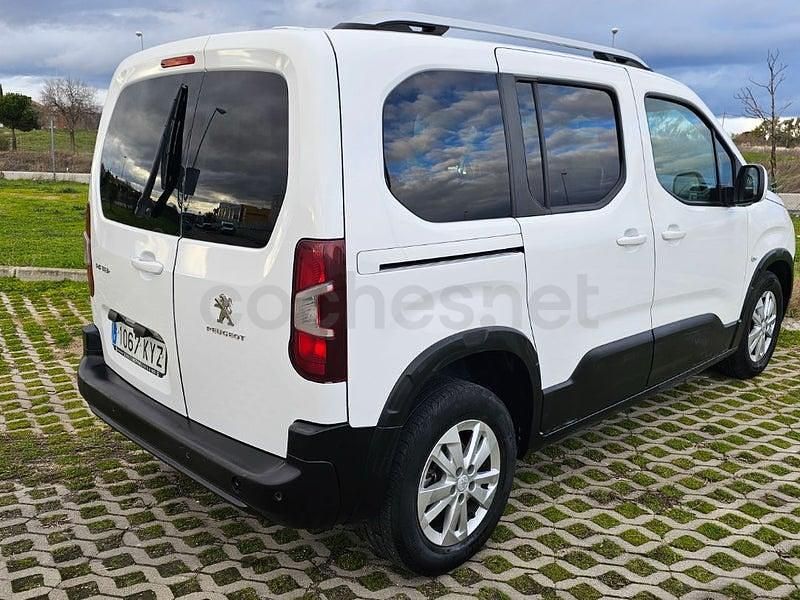 Usado Peugeot Rifter Active 130 CV (95 kW) 2019 Blanco Monovolumen