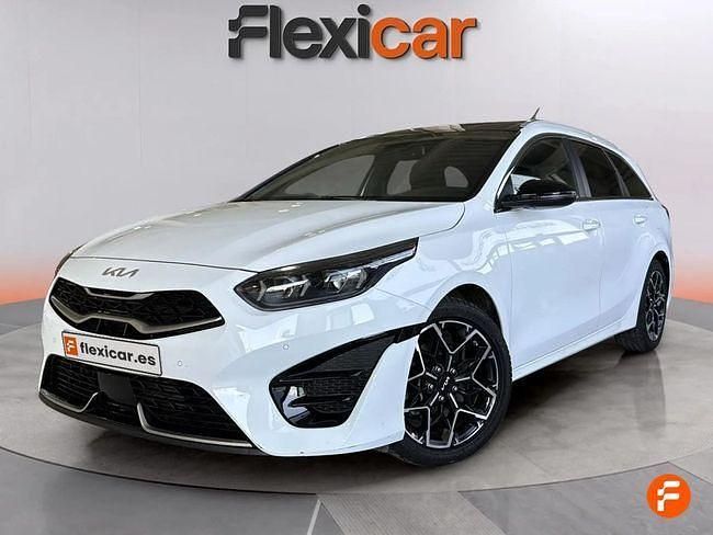 Usado Kia Ceed GT-Line 136 CV (100 kW) 2022 Blanco Utilitario